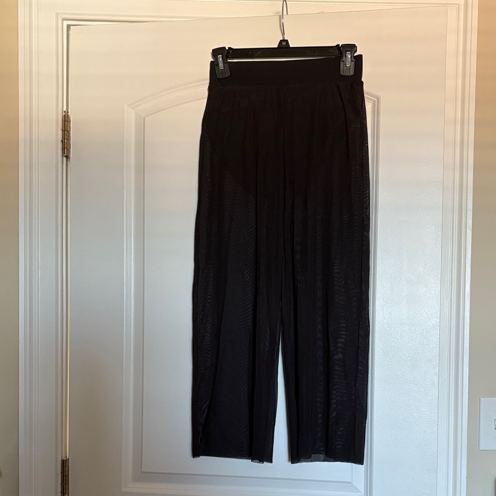 Black Mesh Wide-Leg Cropped Dance Pants
